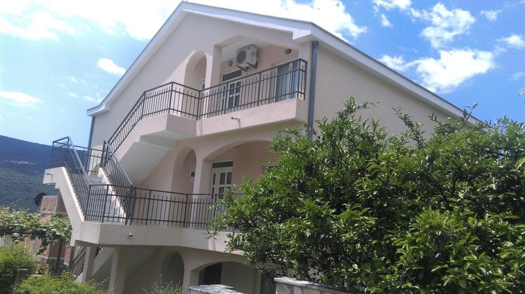 Apartment Ruzica Krstic Herceg Novi Eksteriør billede